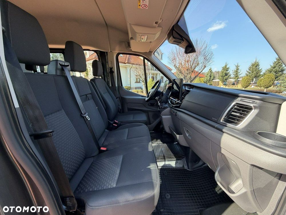 Ford Transit - 38