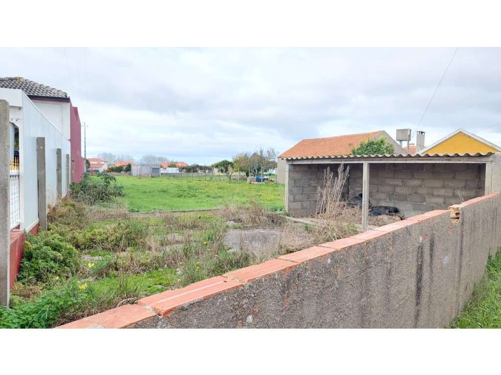 Terreno com viabilidade de construção em Carvide - Grande imagem: 3/4