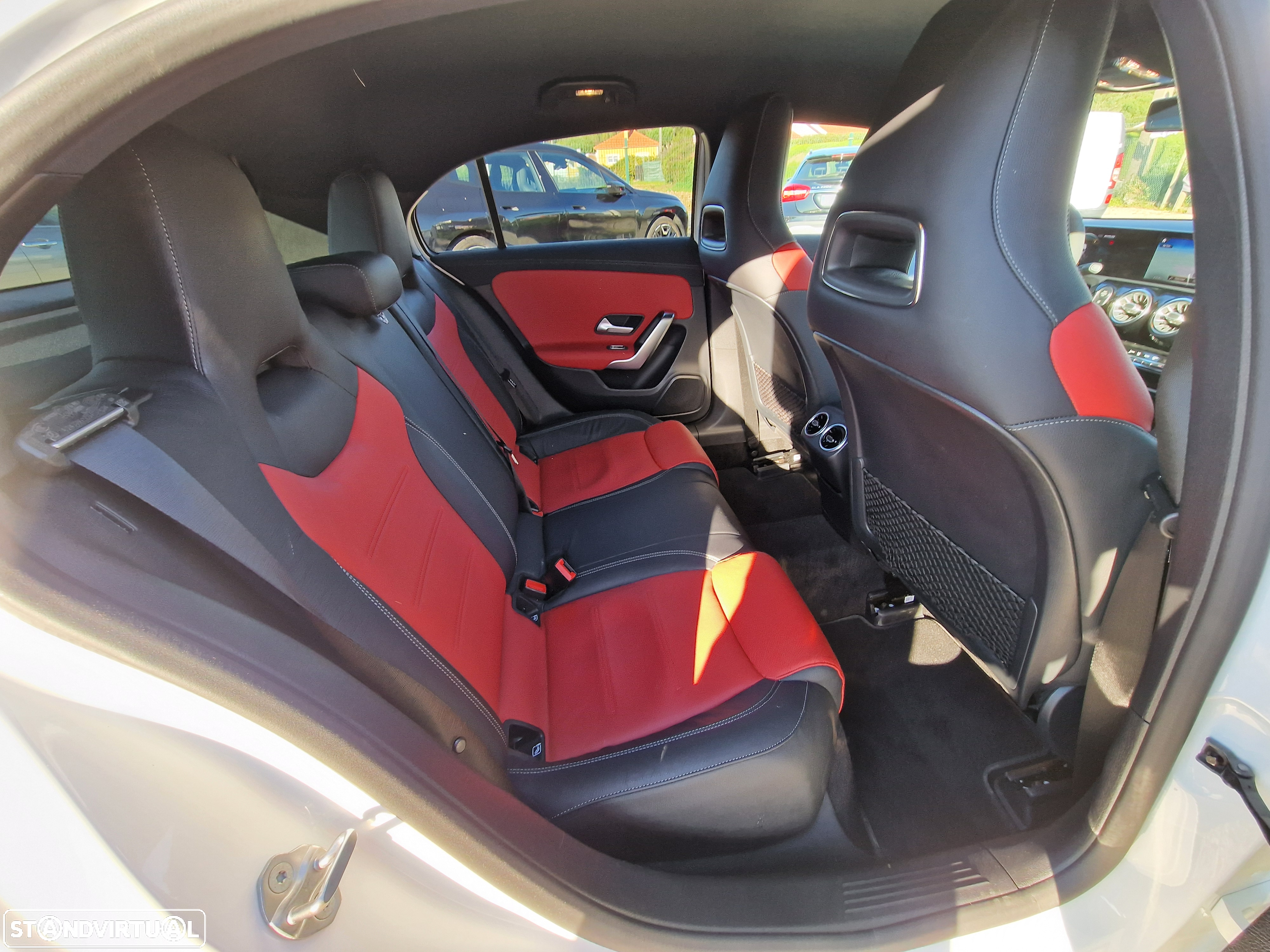 Mercedes-Benz A 45 AMG S 4Matic+ - 22
