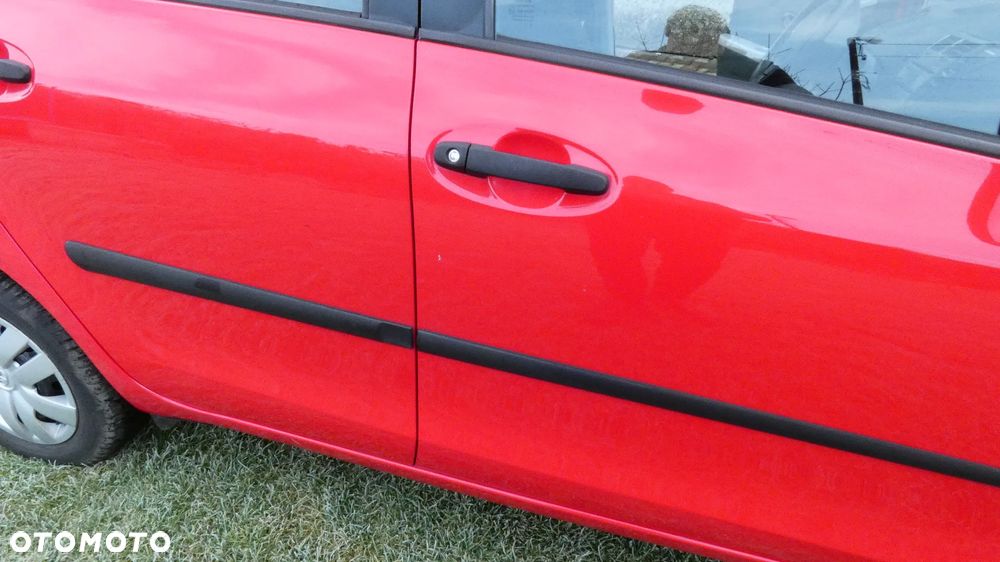 Toyota Yaris 1.0 Luna - 14