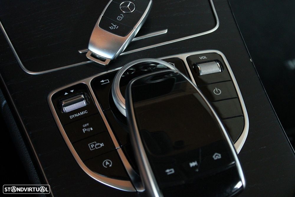 Mercedes-Benz C 180 Avantgarde Aut. - 38