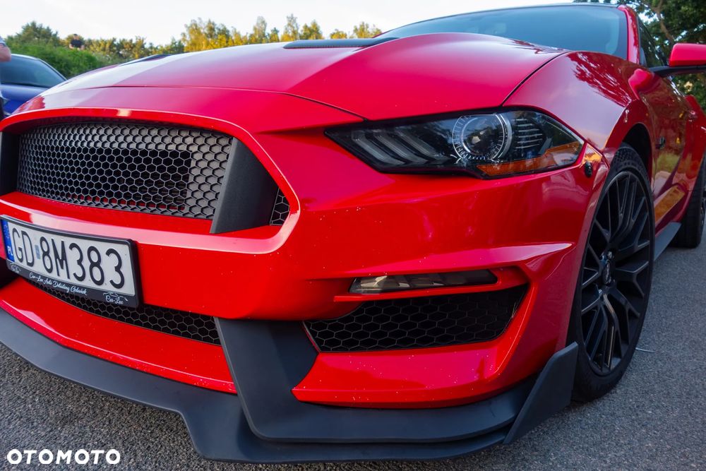 Ford Mustang 5.0 V8 GT - 12