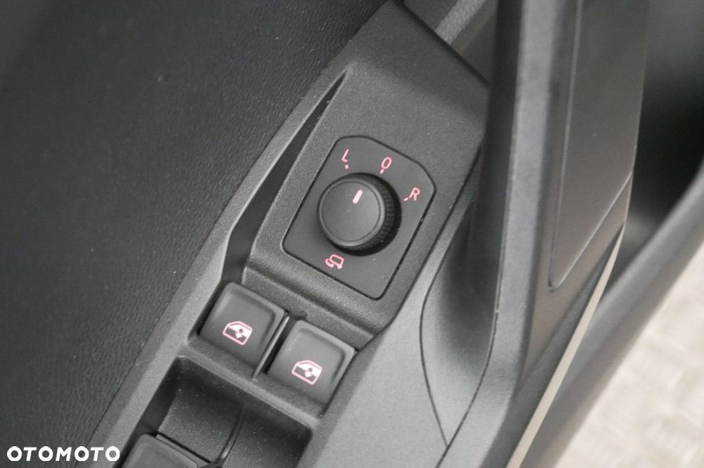 Seat Arona 1.0 TSI Full LED S&S DSG - 21