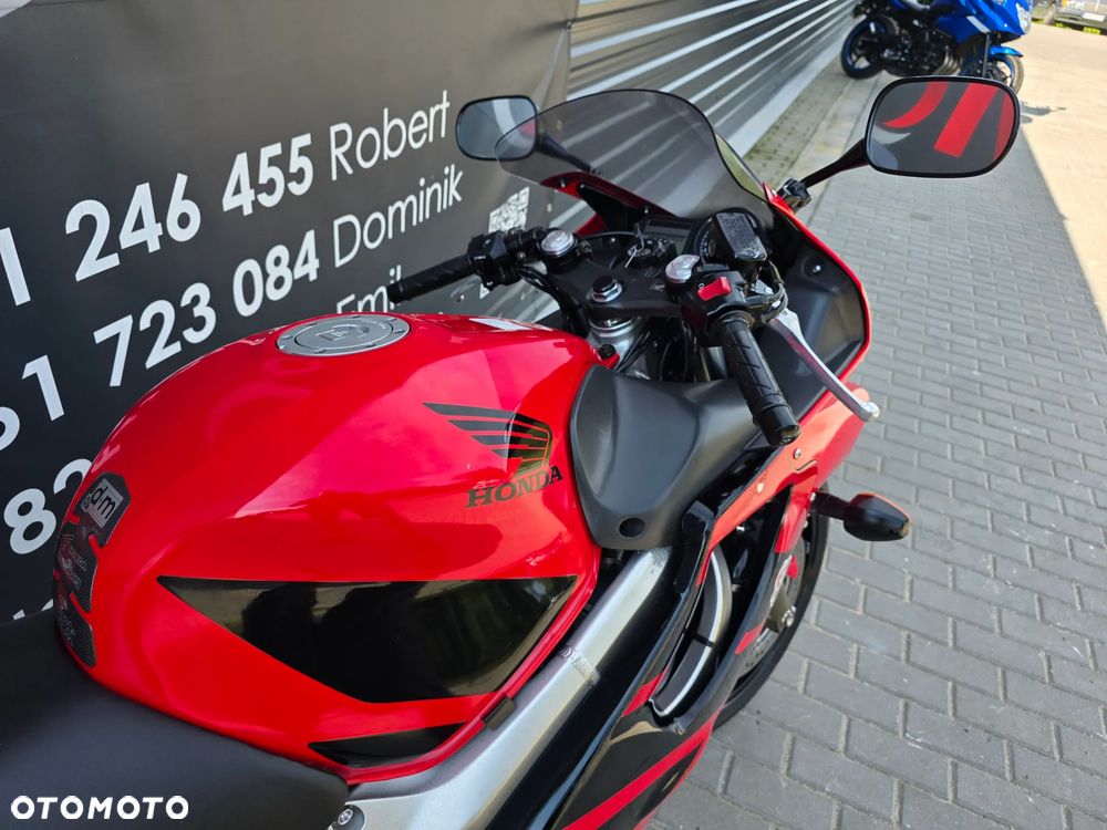 Honda CBR - 22