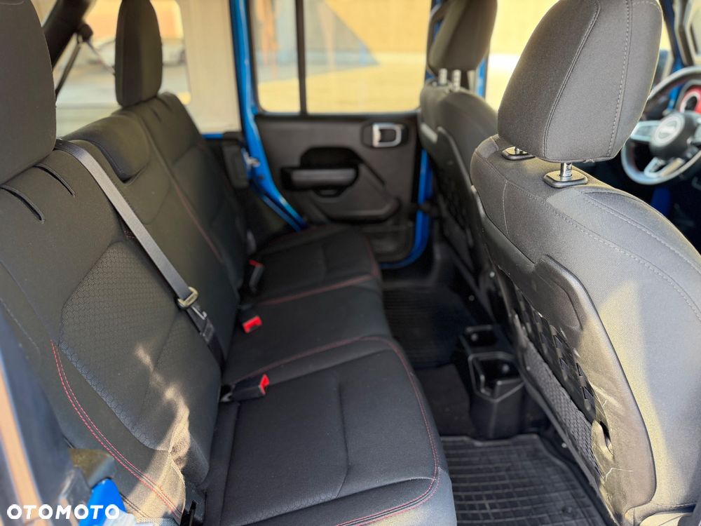 Jeep Wrangler Unlimited GME 2.0 Turbo Rubicon - 17