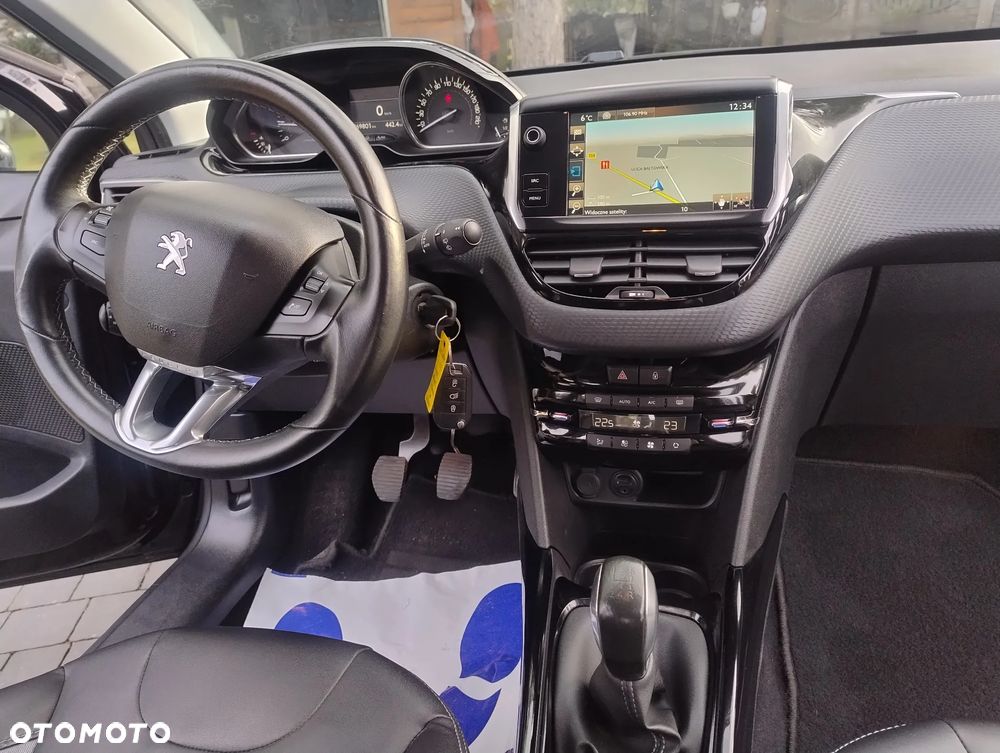 Peugeot 2008 PureTech 110 Stop&Start Crossway - 16