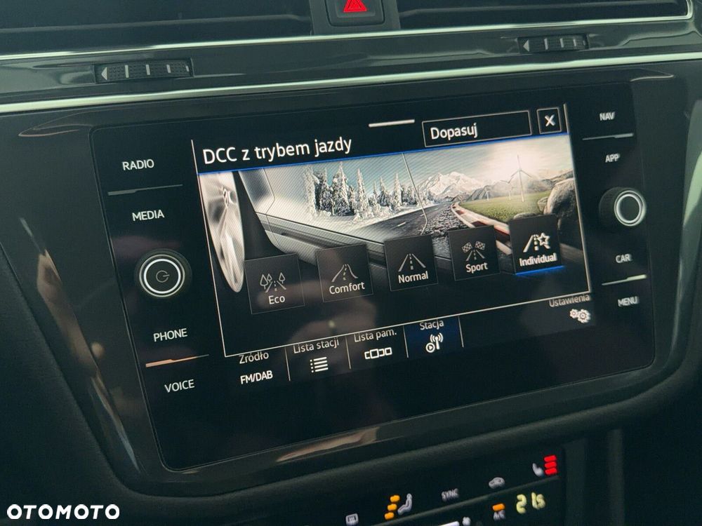 Volkswagen Tiguan Allspace - 30