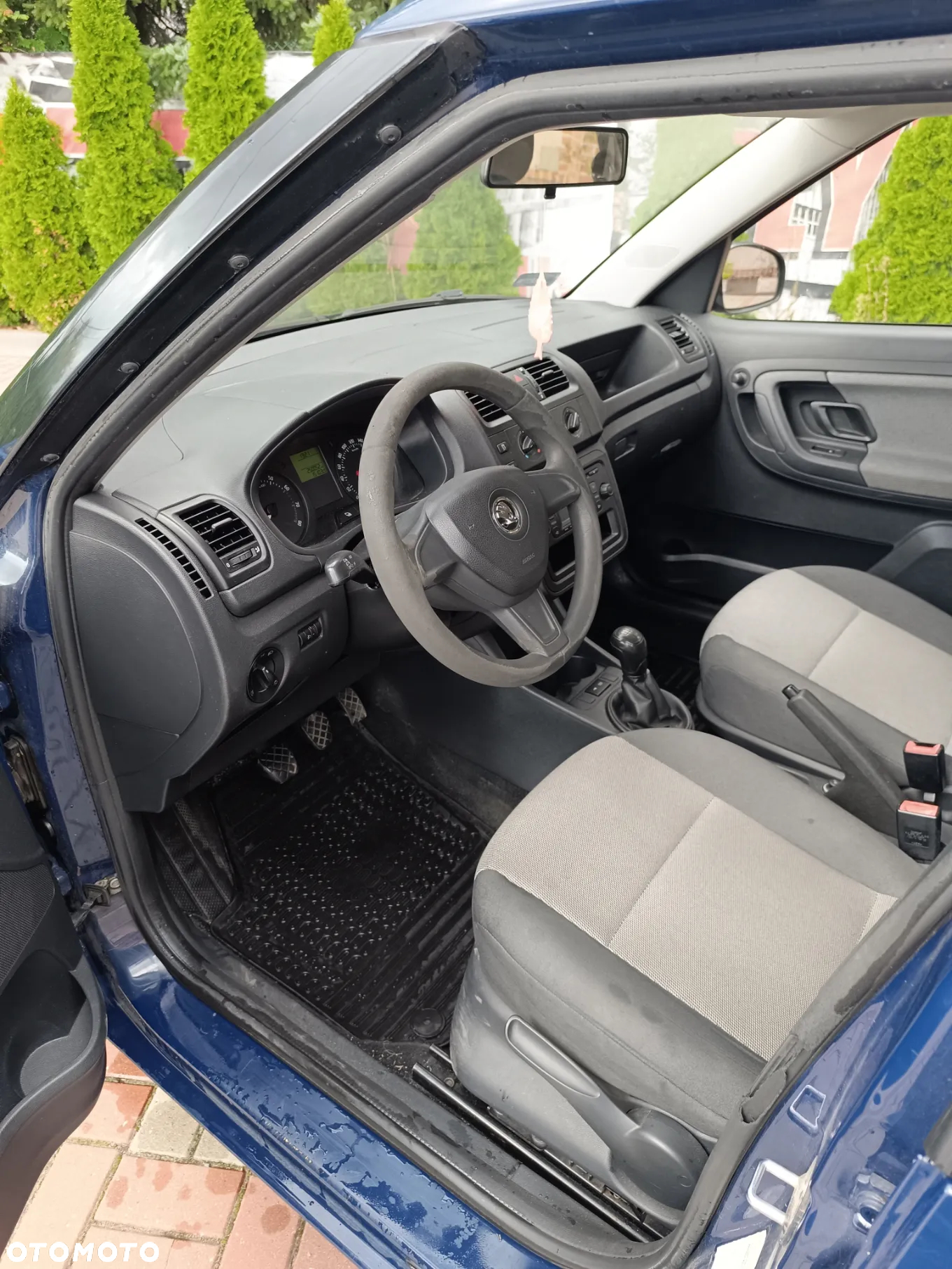 Skoda Roomster 1.4 16V Comfort - 9