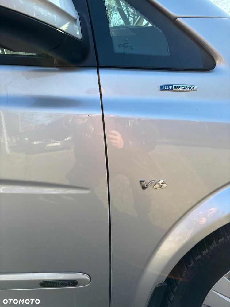 Mercedes-Benz Viano 3.0 CDI Ambiente (d³ugi) - 12