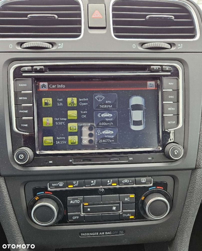 Volkswagen Golf - 21