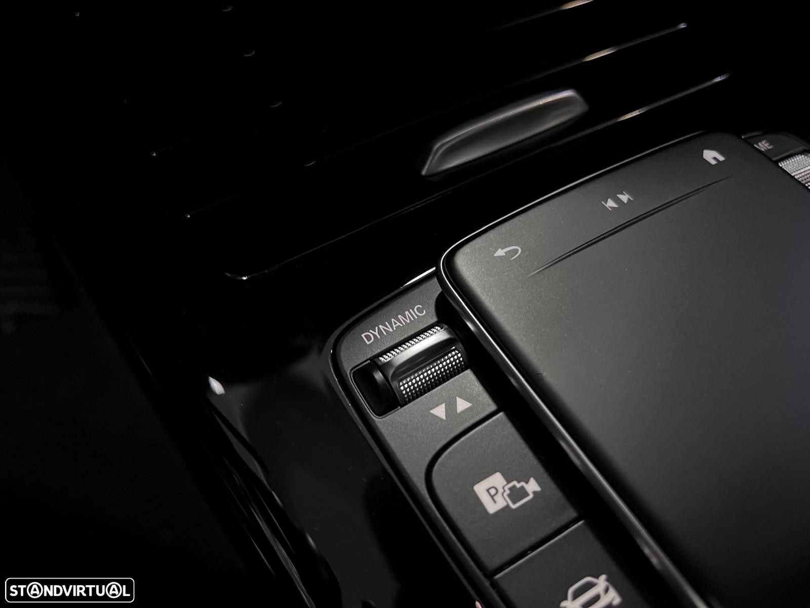 Mercedes-Benz CLA 180 Shooting Brake 7G-DCT Edition AMG Line - 34