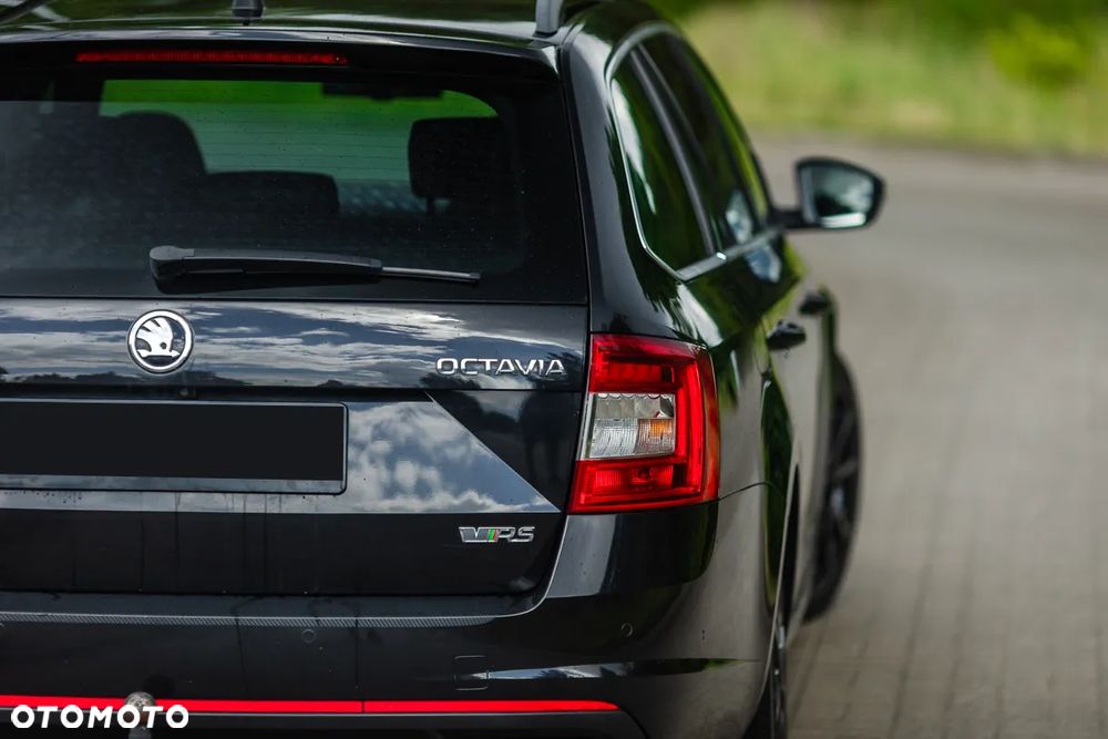 Skoda Octavia 2.0 TDI (Green tec) RS - 15