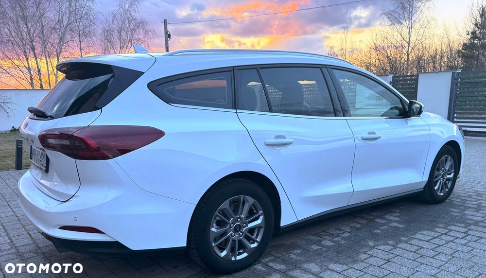 Ford Focus 1.0 EcoBoost Titanium Style - 9