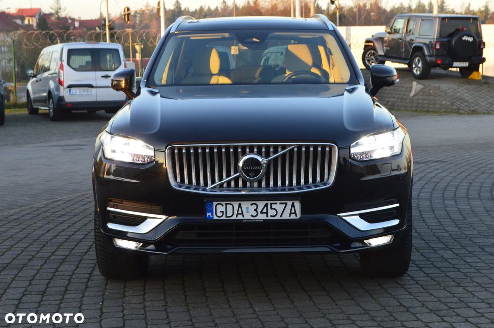 Volvo XC 90 B5 D AWD Core 7os - 2