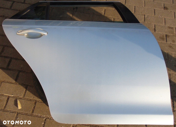 DRZWI PRAWE TYŁ TYLNE VW GOLF 5 V KOMBI EUROPA
