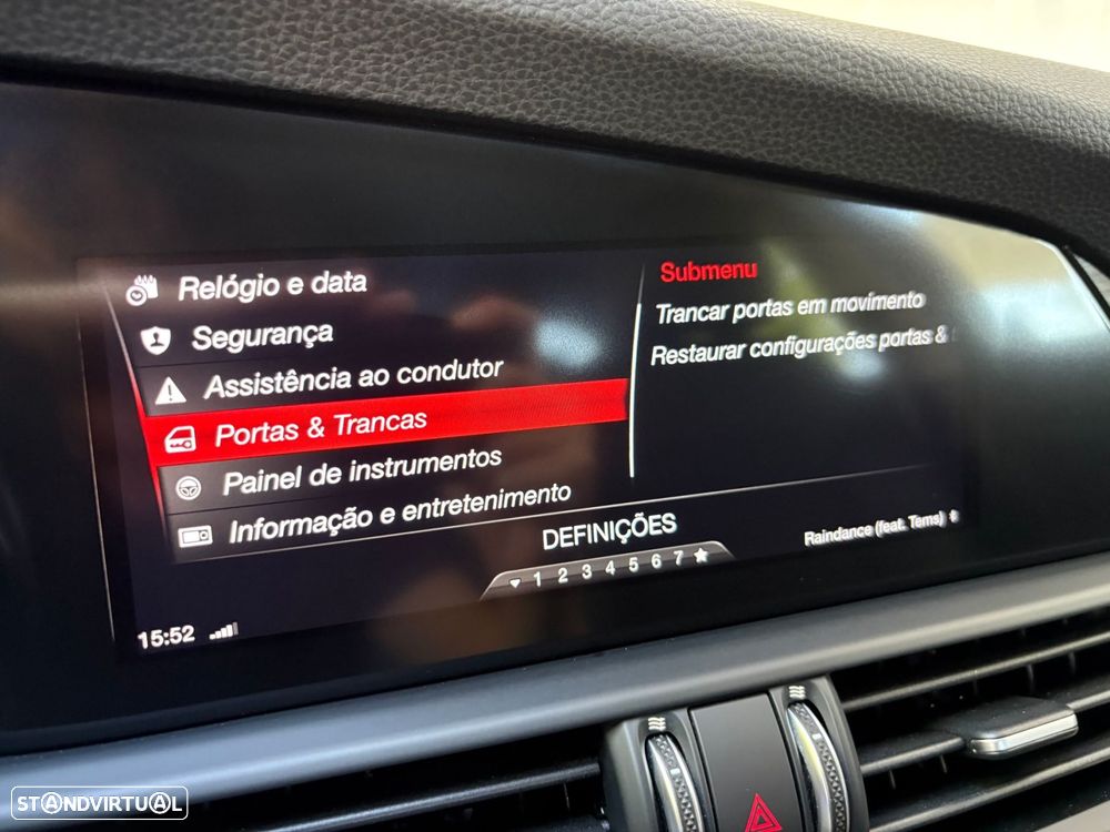 Alfa Romeo Giulia 2.2 D Super AT8 - 37