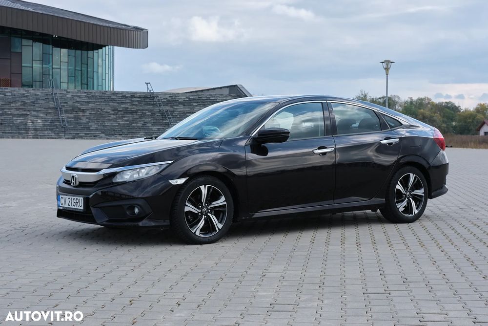 Honda Civic 1.5 VTEC Turbo CVT Prestige - 27