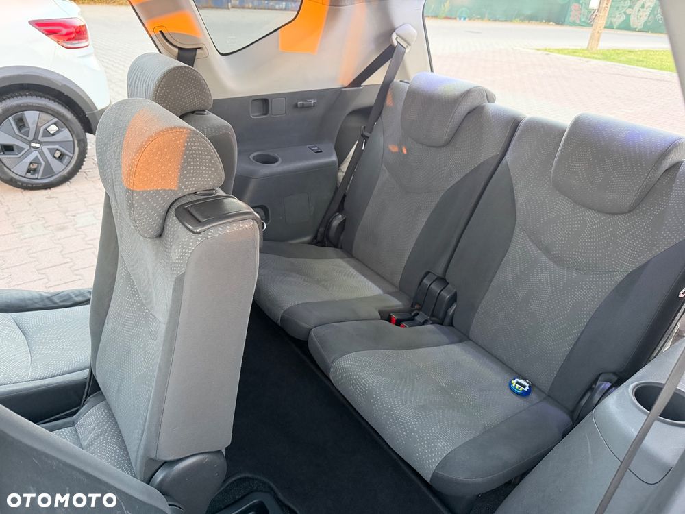 Toyota Prius+ 1.8 HSD Luna - 13