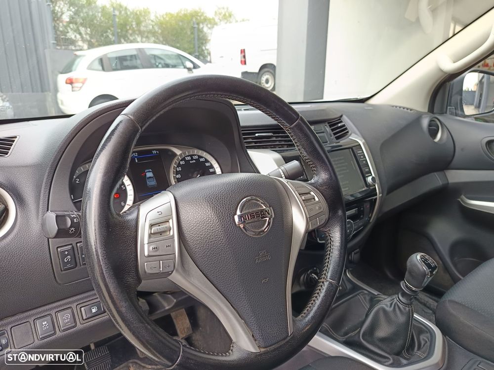 Nissan Navara 2.3 dCi CD 4WD N-Connecta - 11