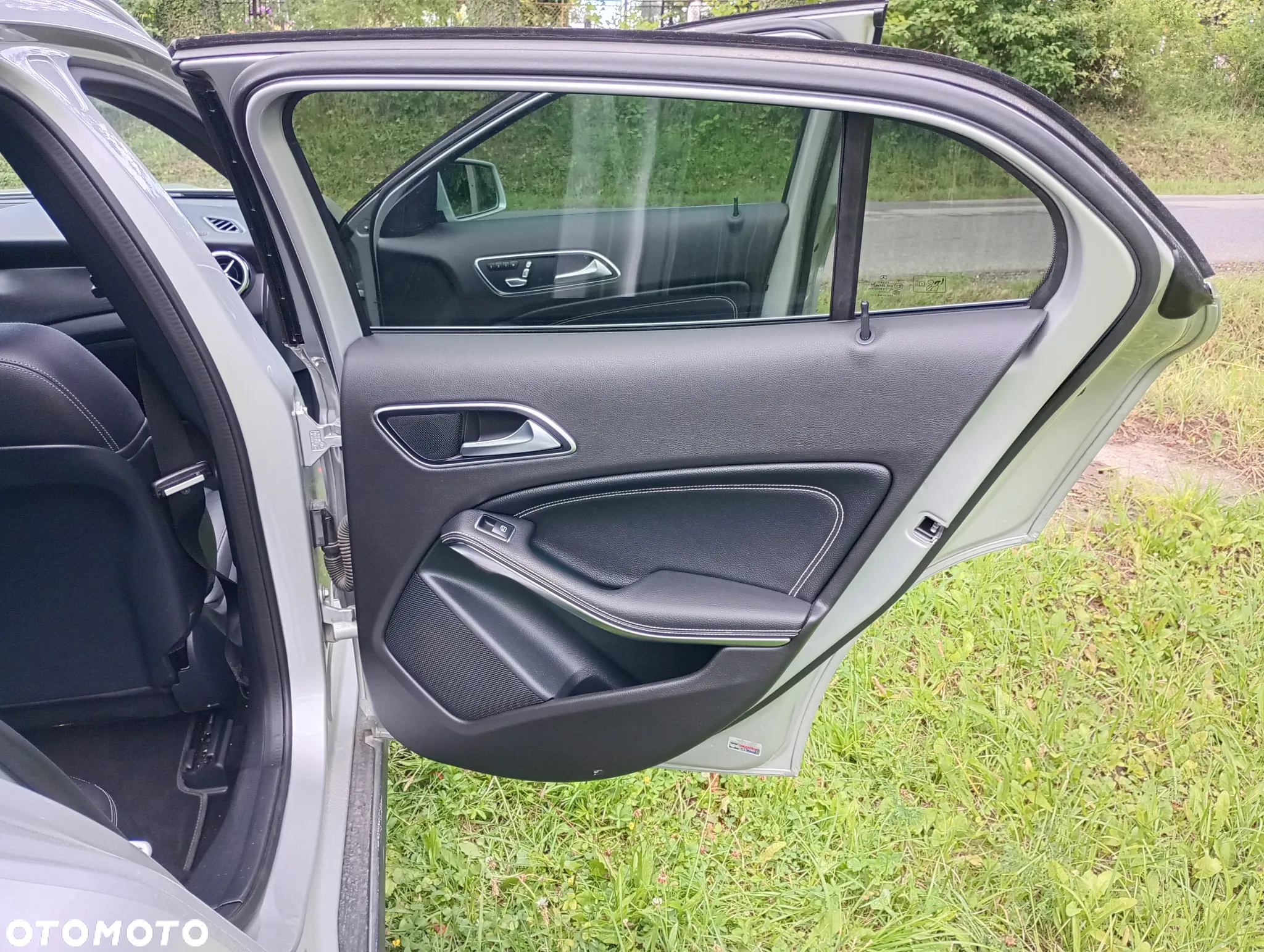 Mercedes-Benz GLA 250 4-Matic - 13