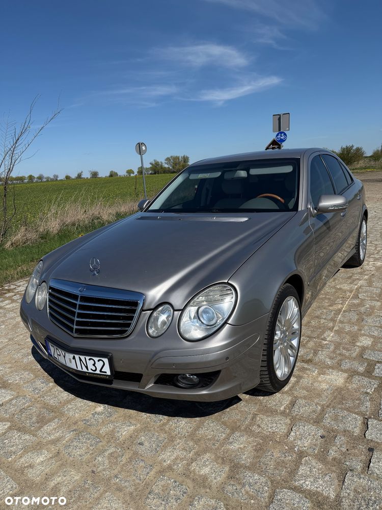 Mercedes-Benz Klasa E - 1