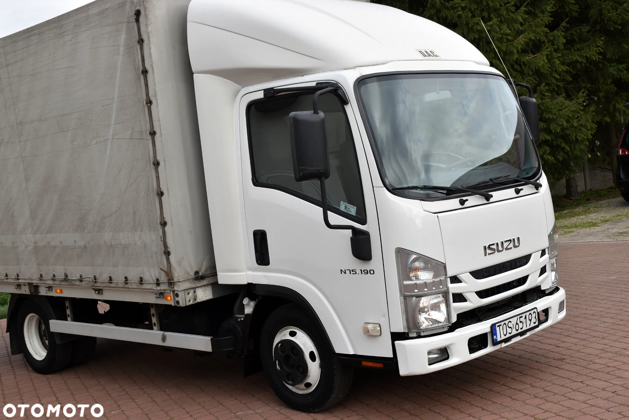 Isuzu N-SERIES m21 - 6