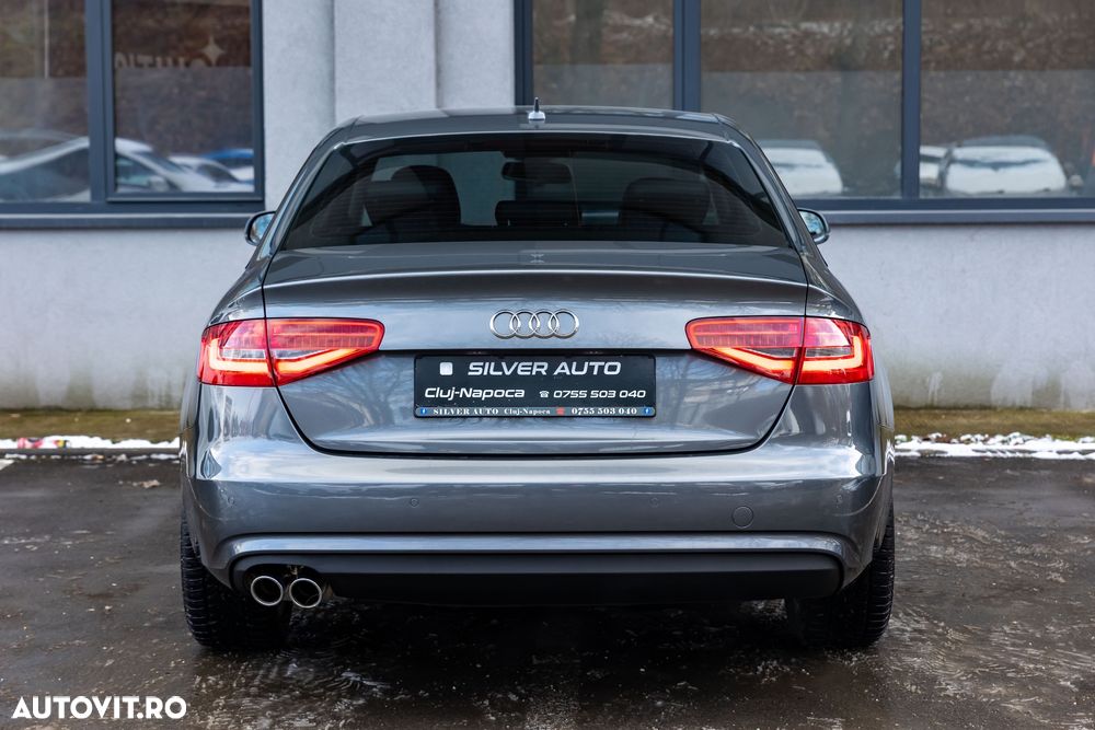 Audi A4 2.0 TDI ultra design - 5