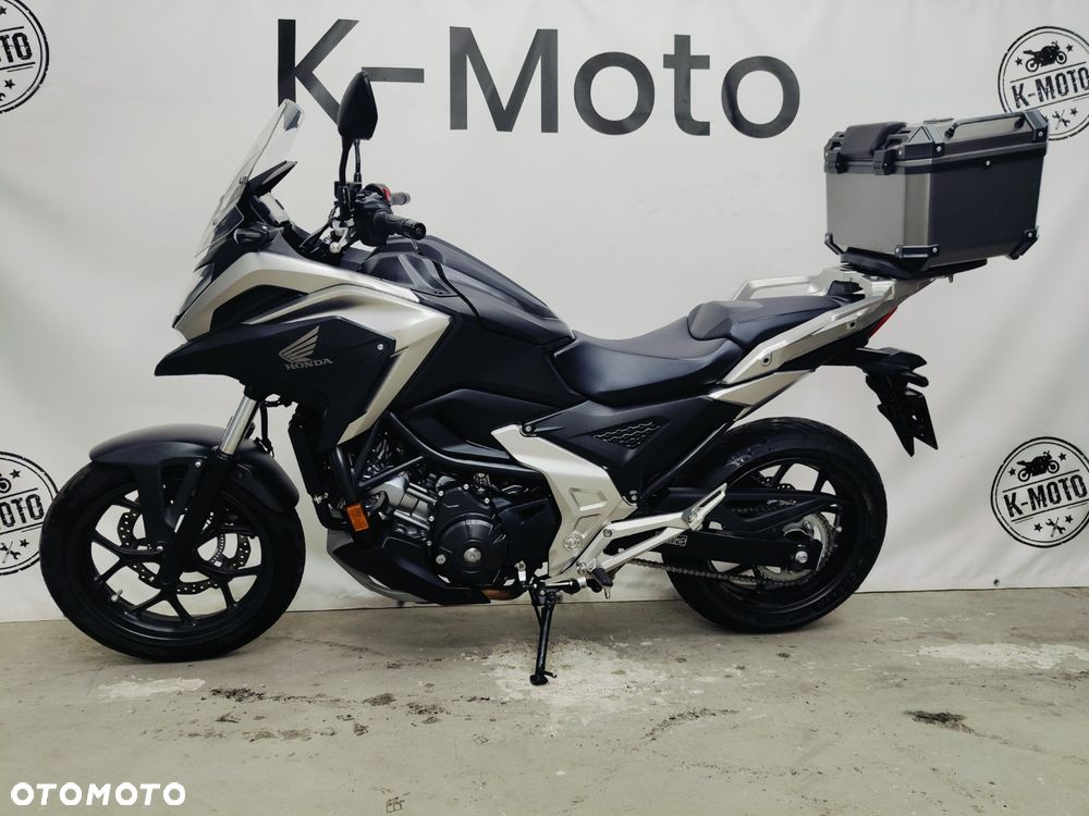 Honda NC - 18