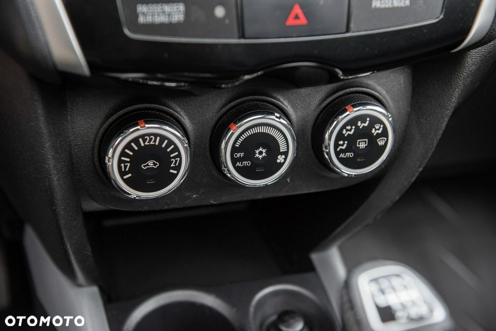 Peugeot 4008 - 25