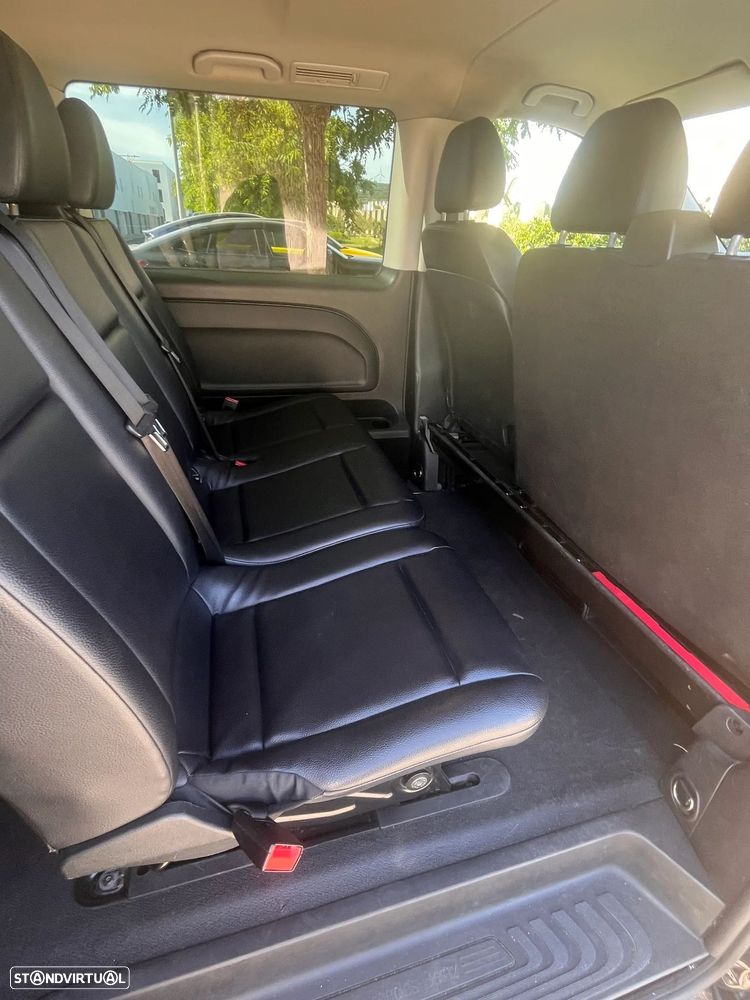 Mercedes-Benz Vito Tourer Longa Aut. PRO — fotografia 11