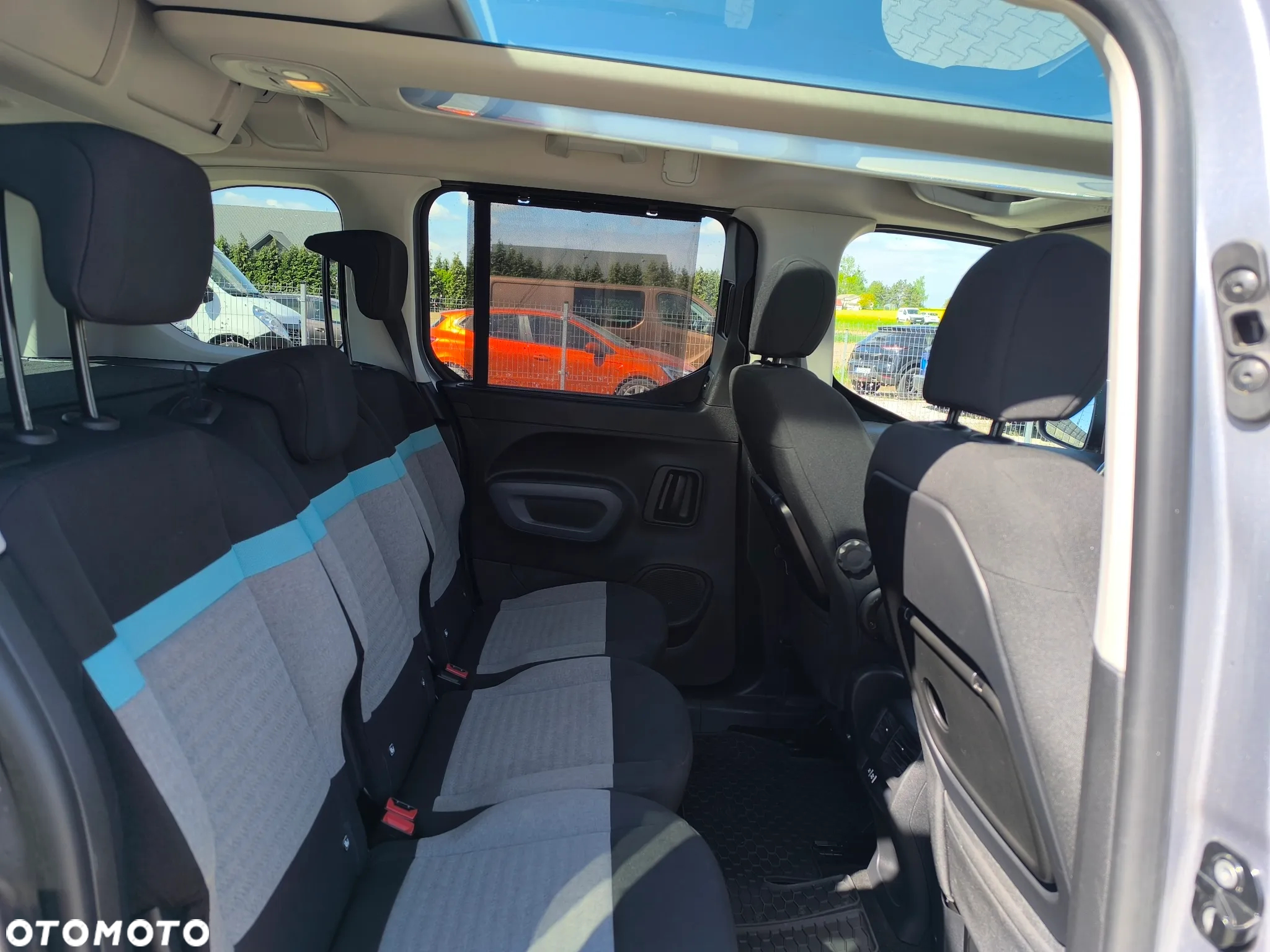 Citroën Berlingo M 1.2 PureTech Shine S&S - 12