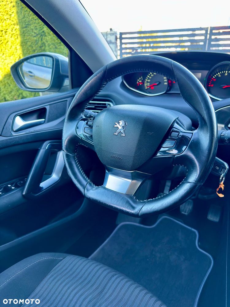 Peugeot 308 - 17