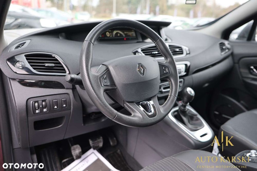 Renault Scenic - 18