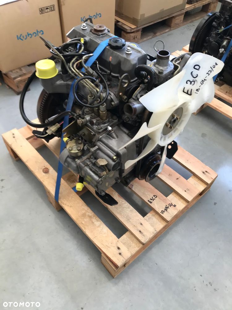 SILNIK ISEKI E3CD - 6