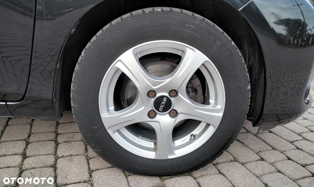Toyota Yaris 1.33 VVT-i Edition 2014 - 27