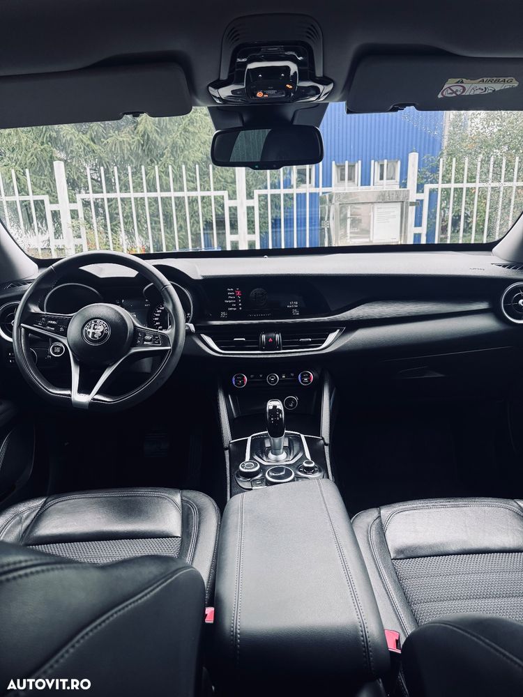 Alfa Romeo Stelvio 2.0 Turbo AWD AT8 Super - 5