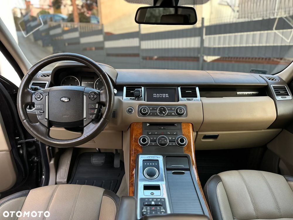 Land Rover Range Rover Sport S 3.0SD V6 HSE - 11