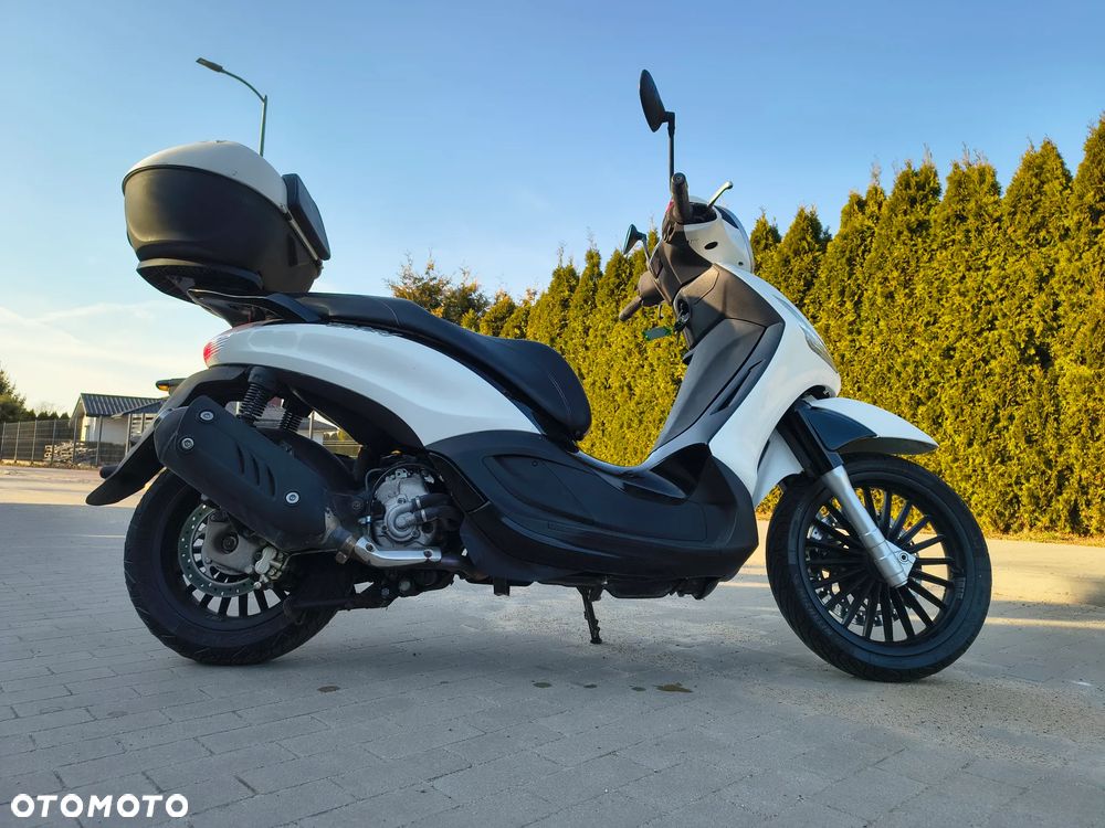 Piaggio Beverly - 1