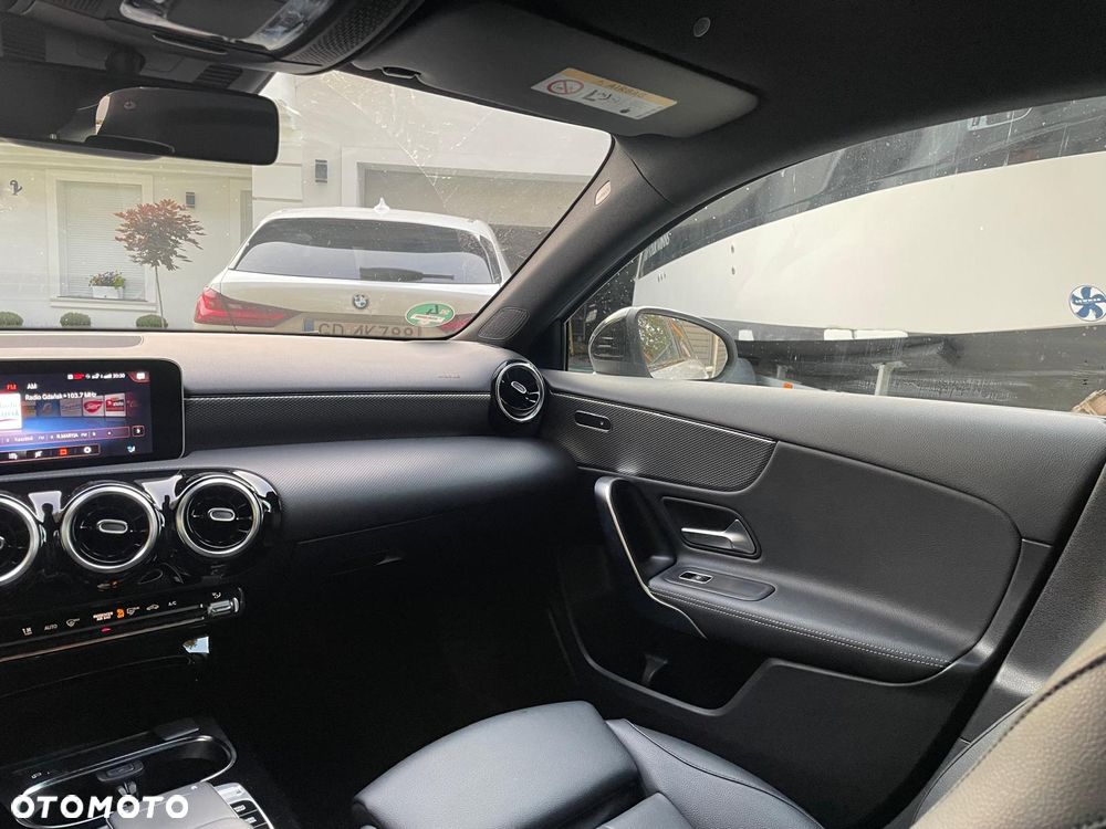 Mercedes-Benz Klasa A 200 d Progressive 8G-DCT - 12