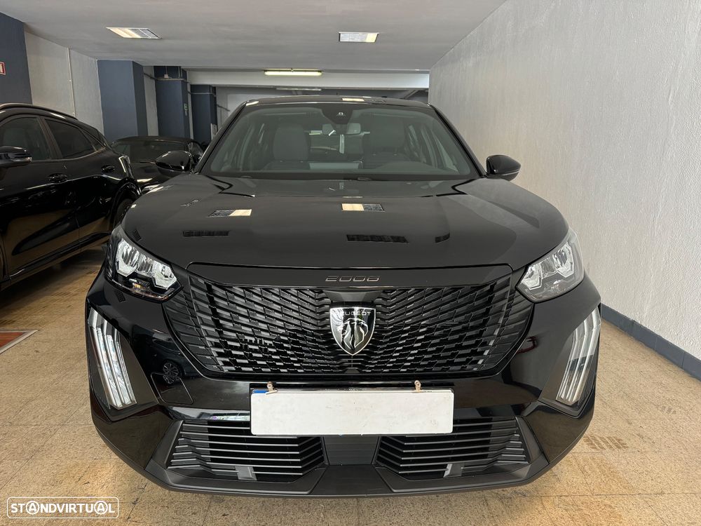 Peugeot 2008 1.2 PureTech Active Pack - 2