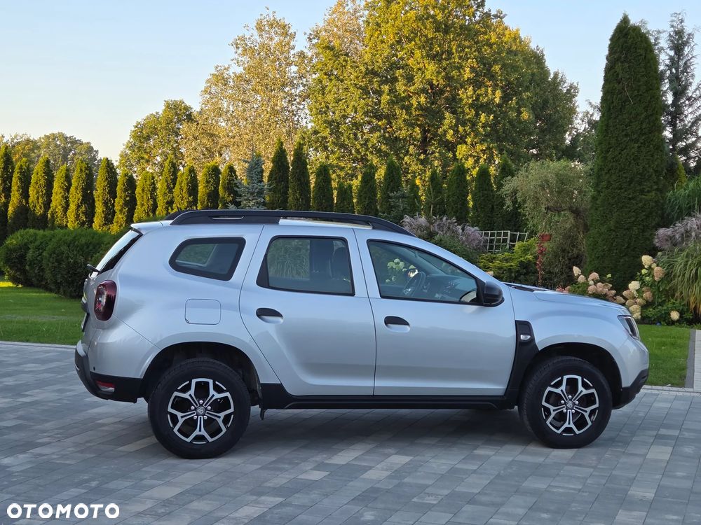 Dacia Duster 1.6 SCe Laureate S&S - 23