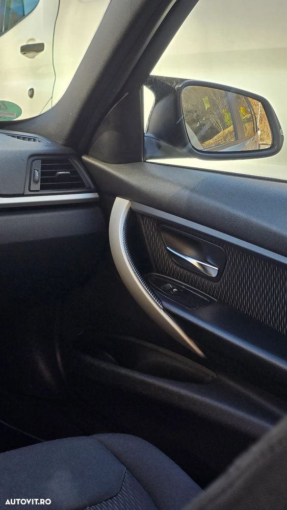 BMW Seria 3 316d Aut. - 13