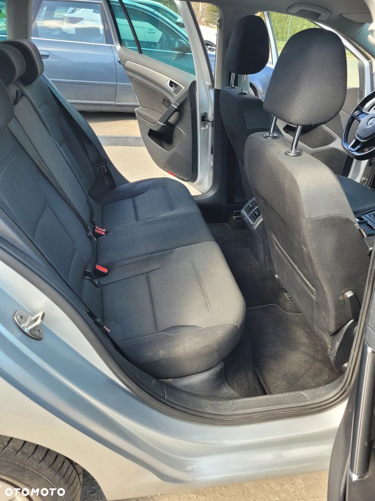 Volkswagen Golf 1.6 TDI DPF Comfortline - 16