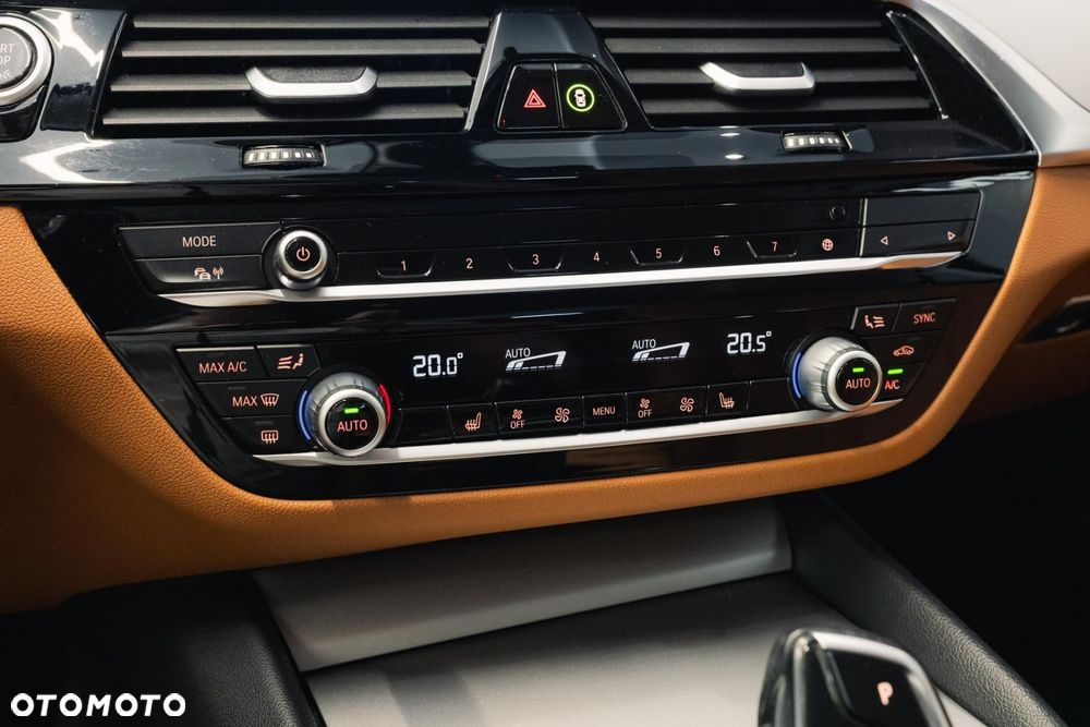 BMW Seria 5 - 23