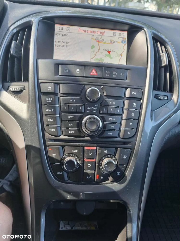 Opel Astra 1.7 CDTI DPF Cosmo - 4