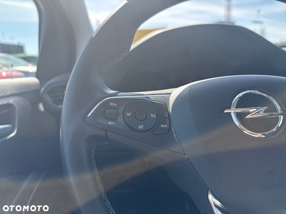 Opel Crossland X - 15