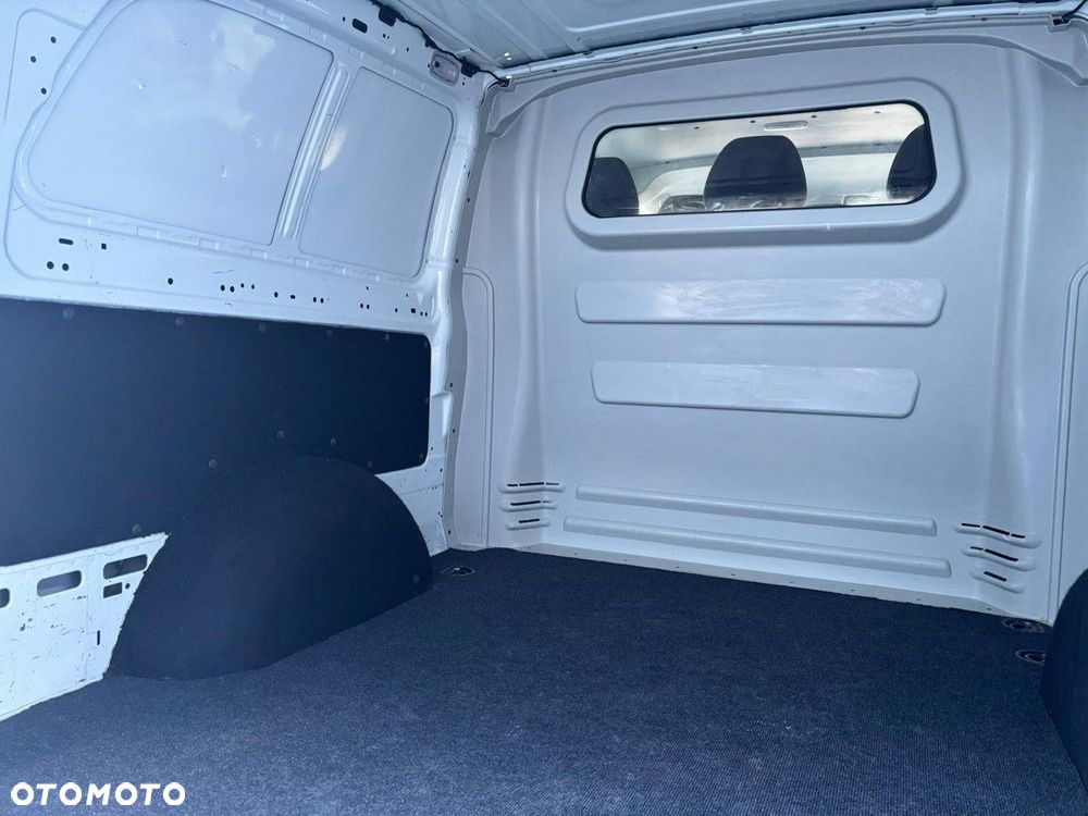 Mercedes-Benz Vito - 9