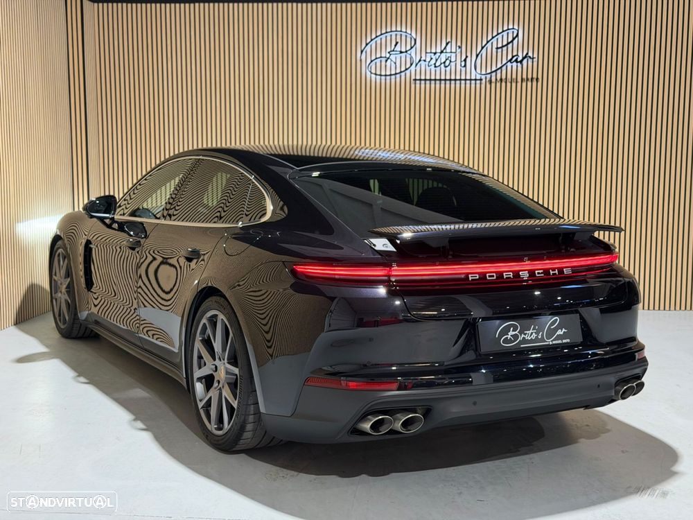 Porsche Panamera 4 E-Hybrid Executive - 4