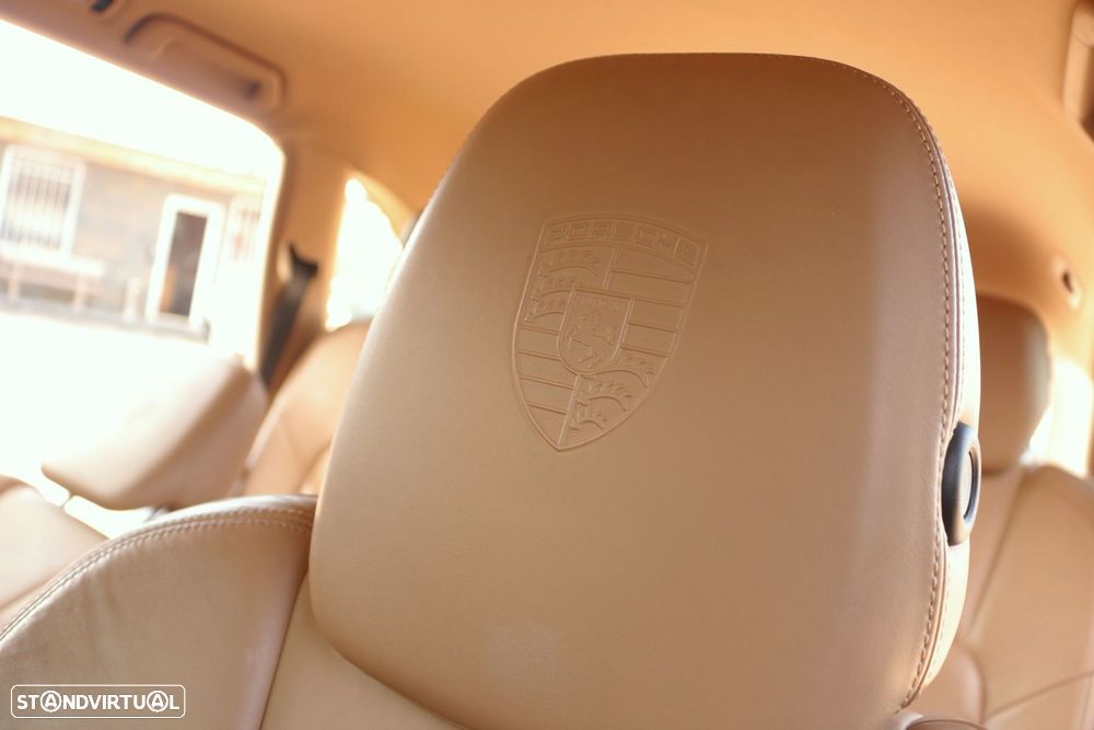 Porsche Cayenne S - 20
