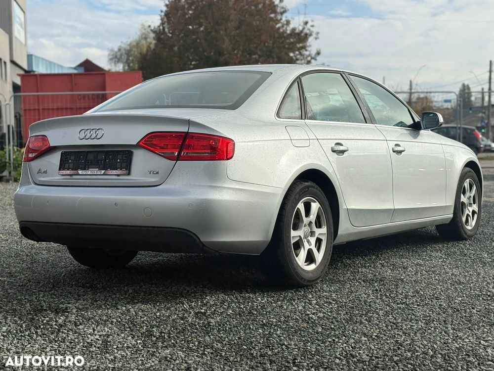 Audi A4 Limuzina 2.0 TDI DPF Ambiente - 4